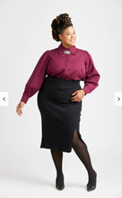 Load image into Gallery viewer, Cashmerette Vernon Shirt / Size 12-32
