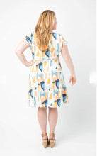 Load image into Gallery viewer, Cashmerette Turner Dress / Size 12-28

