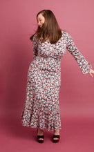 Load image into Gallery viewer, Cashmerette Alcott Dress
